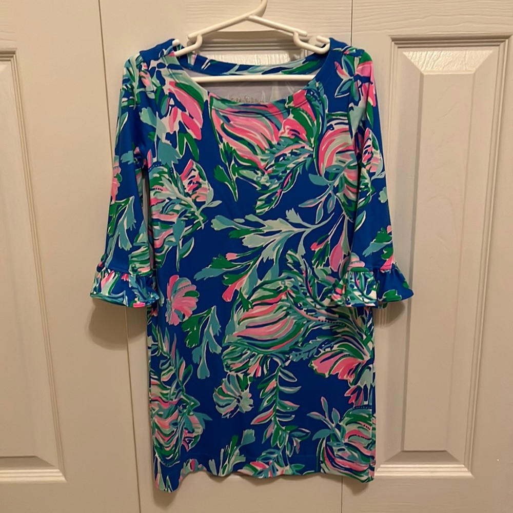 Lilly Pulitzer Girls Dress with 3/4 length ruffle sleeves Size Small 4-5